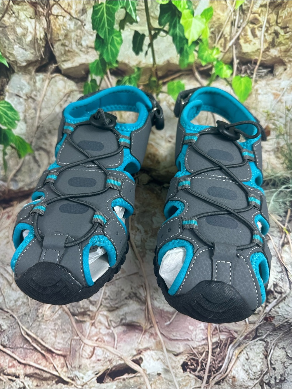 NW OUT TAG SEA SOX Aqua watershoe, SZ 6 sandal, trail shoe